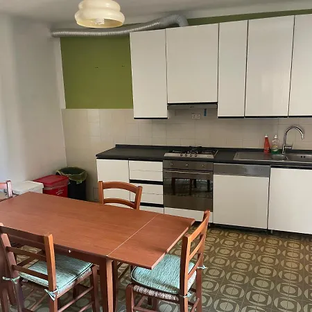 Rovaio Apartment Fivizzano